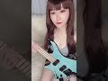 セクシー女優がギターでYOASOBIの怪物弾いてみた