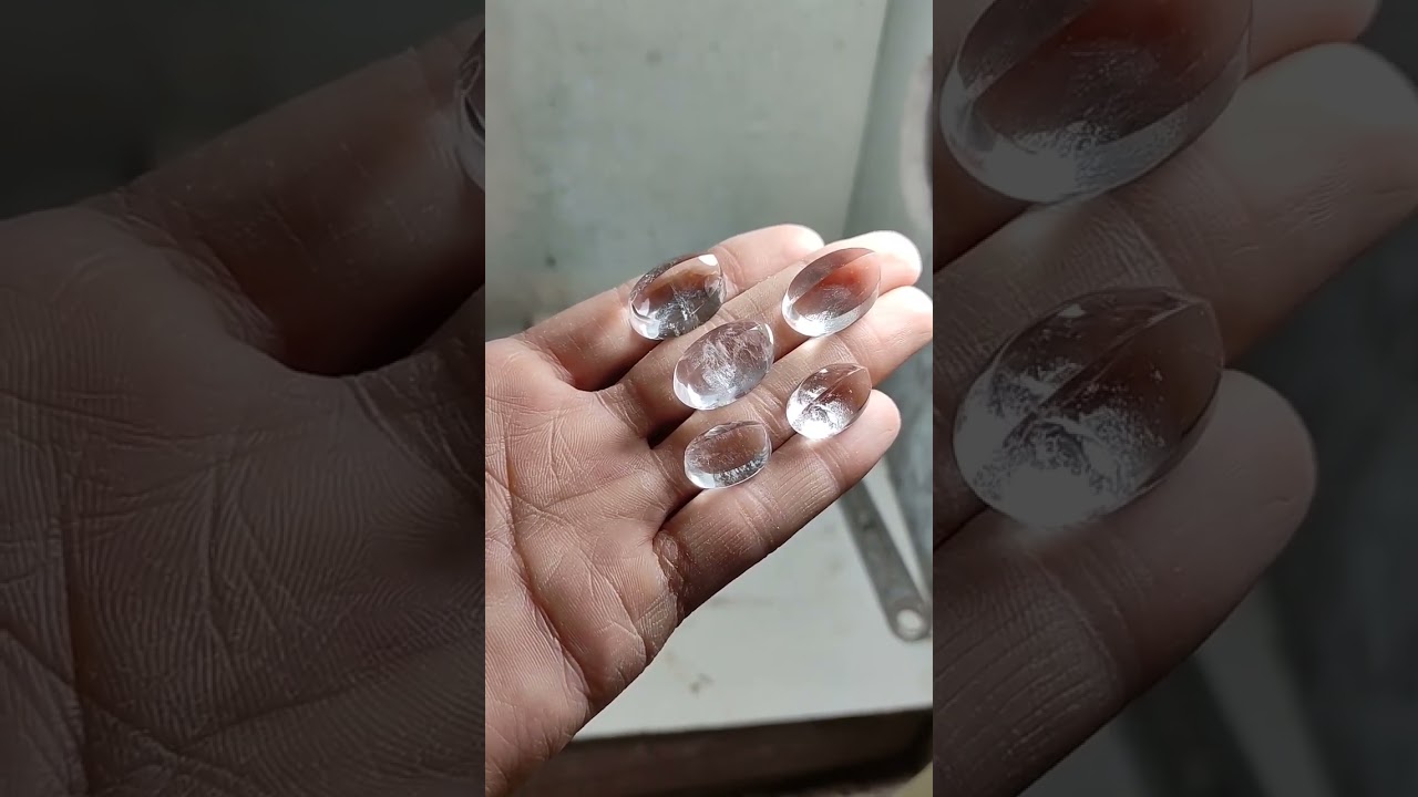 White quartz.Support me, thank you 