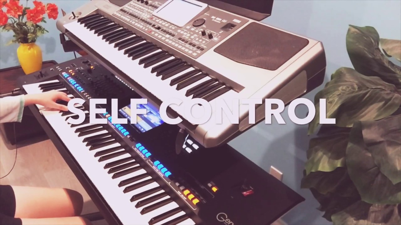 SELF CONTROL - Laura Branigan - Cover on Yamaha Genos