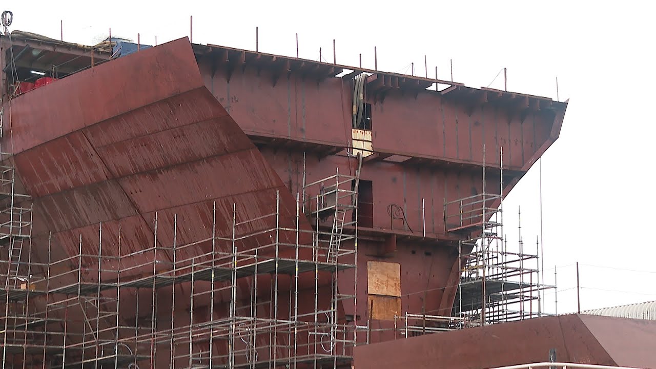 Con corte de plancha del segundo buque Escotillón IV dan inicio a Plan de Construcción Naval