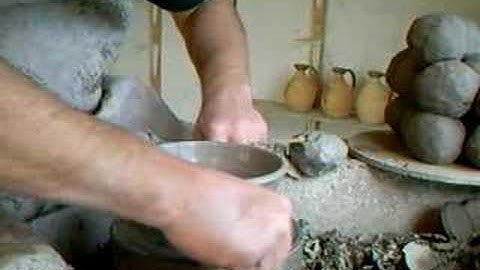 SIMON LEACH - repeat throwing GP bowls