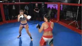 Download Lagu Alessia D'Addario vs Giada Di Viesto Kickboxing superfight KL CAGE FIGHT 4 Kombat League MP3