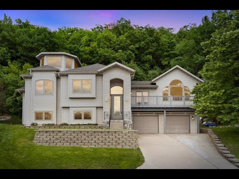 3630 Deerfield PL, La Crosse, WI home video tour