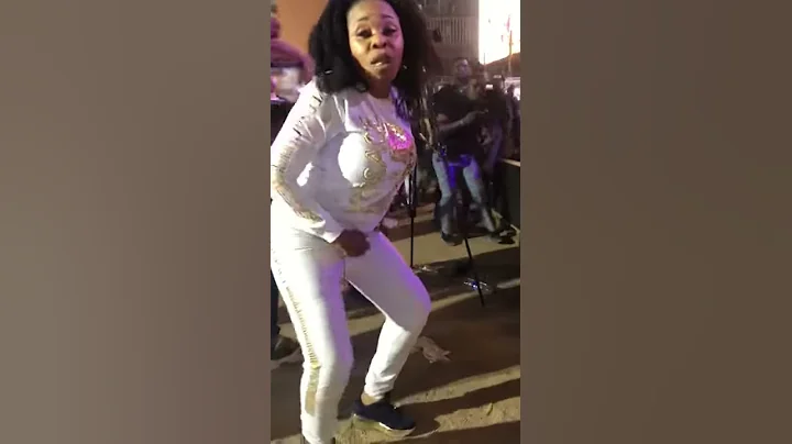 TOPE ALABI DANCE (CRITICS). What's Wrong ?