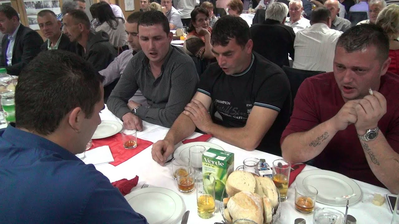 RASELJENI KRAJISNICI -- Lako bi ja lako -Sansko vece 2014