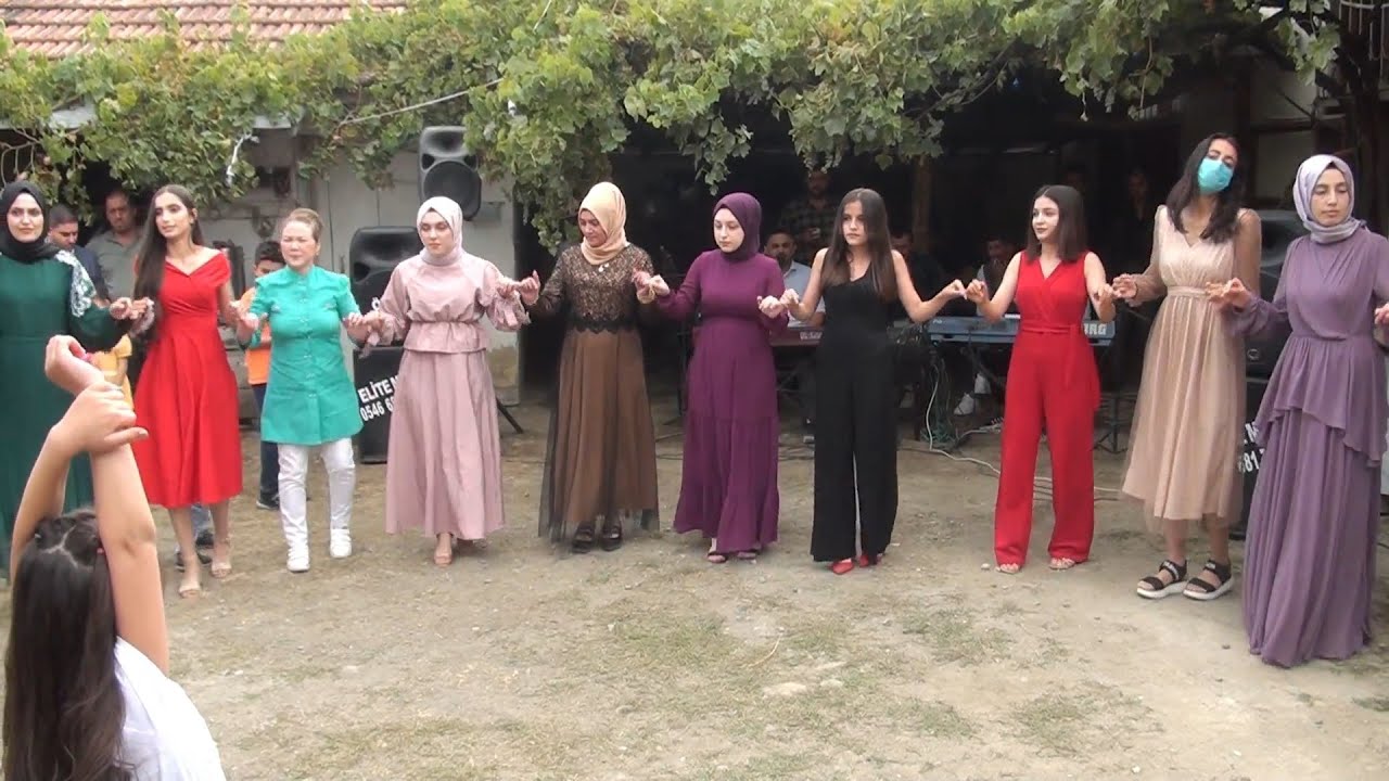 Belgesel gibi güzel bir köy düğünü eşme köyü cansu ile satılmış ın düğünü part2