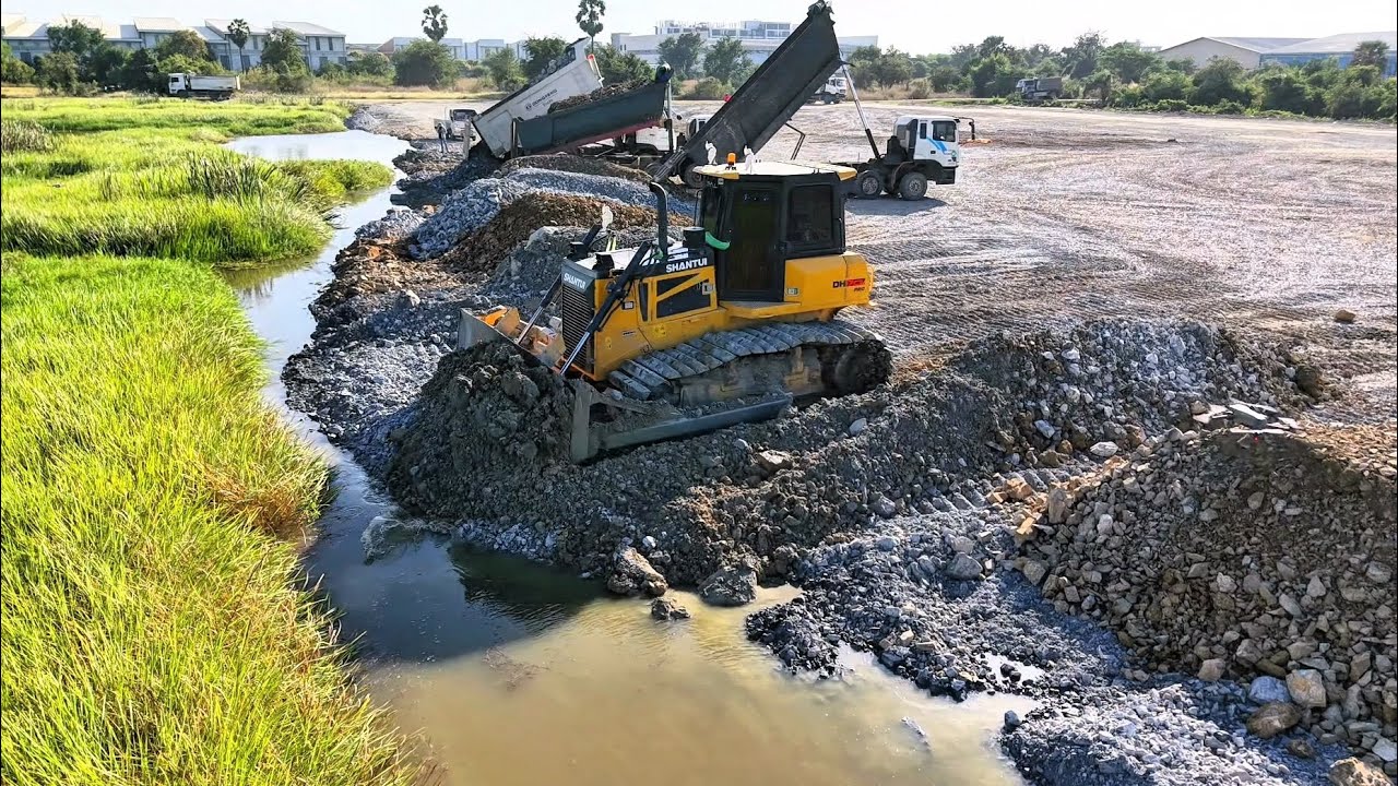 OMG Project Nicely Push The Soil into The Hole Building Skill Stones Using Water Very Deep Perfectly