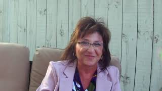 Theresa Barreiro candidate for Kane County Circuit Clerk