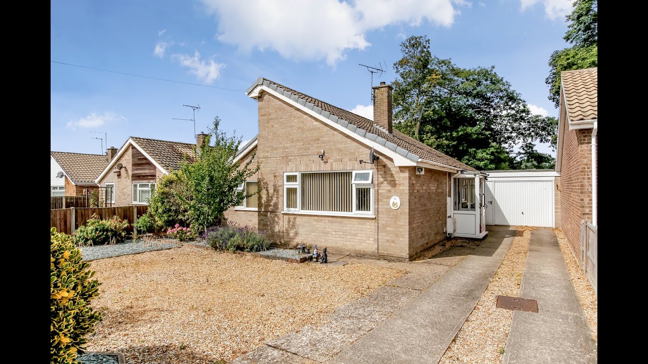 Detached Bungalow For Sale with Longsons in Swaffham. Very well presented, garage & conservatory