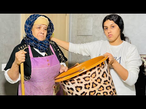 زوجته تعامل أمه بقسوة وطردتها من المنزل وهيا مريضه ومتوقعتش بلي زوجها قصة حزينة