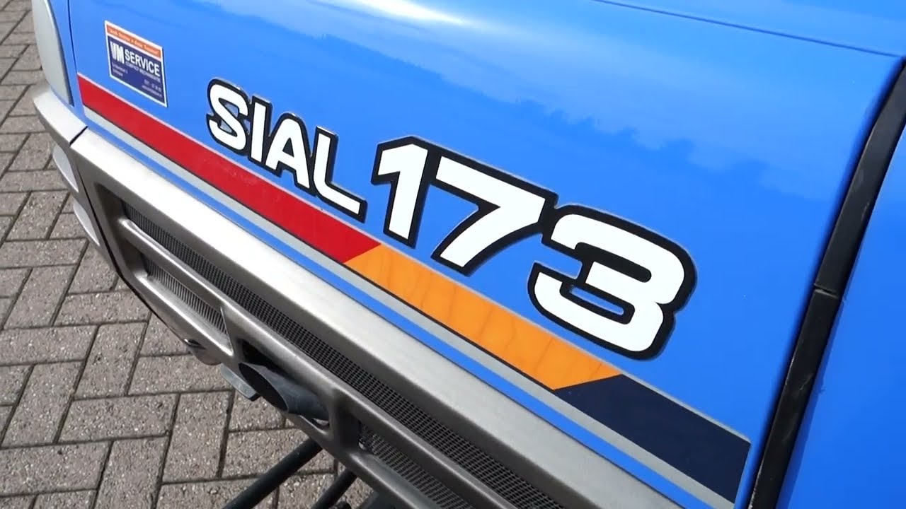 Iseki Sial 173 4wd / 1049 Draaiuren / Stuurbekrachtiging - YouTube