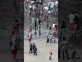 Las ARMY esperan emocionadas a BTS en el Zócalo