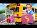Der Letzte, der den Schulbus Verlässt, Gewinnt 10.000 Dollar! Geld-Challenge!