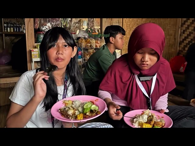 Kegiatan Live in Siswa SD Sekolah Tanah Tingal