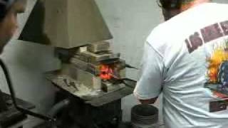 [2008] Murray Carter Forging Demo (2/4) - CARTER CUTLERY