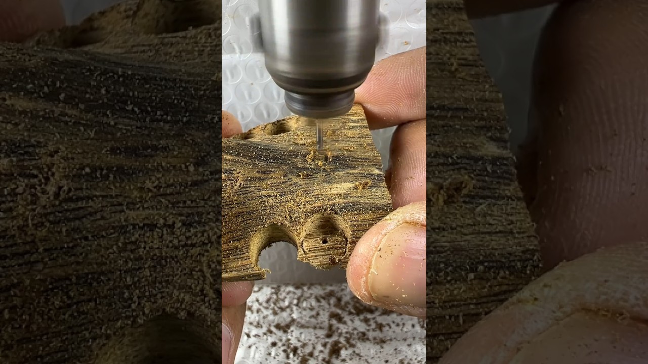 On-Site Processing of 0.8mm Agarwood Beads | Fragrance in the Air 