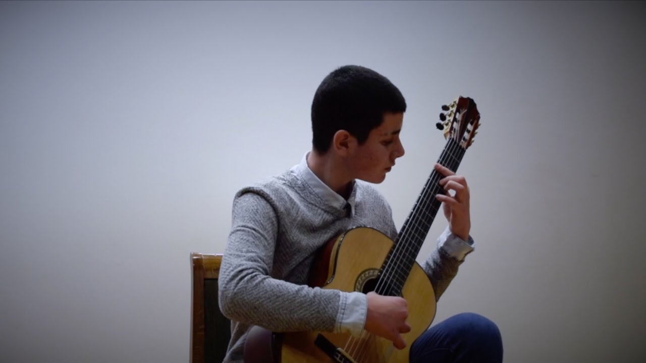 Ioannis Chatzoulis plays at the preliminary round of IGFT