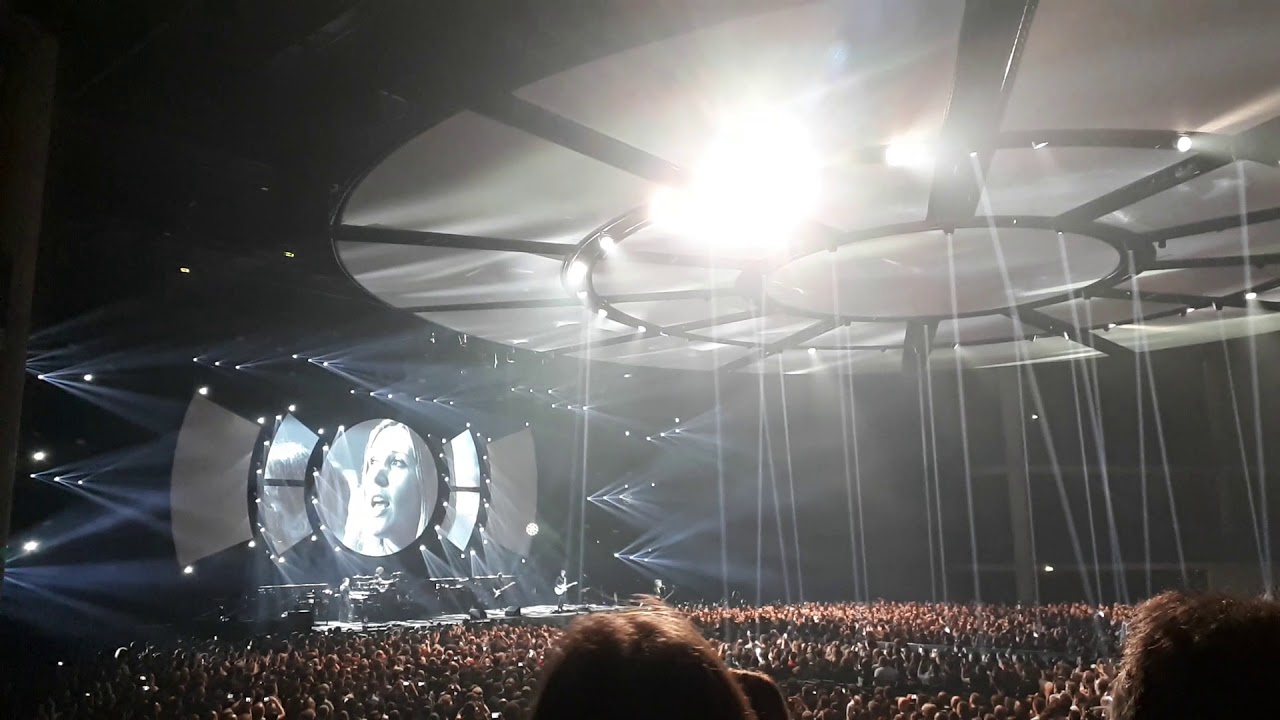 Indochine - La vie est belle - Zénith de Nantes le 02 Avril 2018