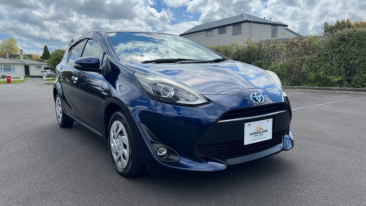 2018 Toyota Aqua Dealer Review - YouTube