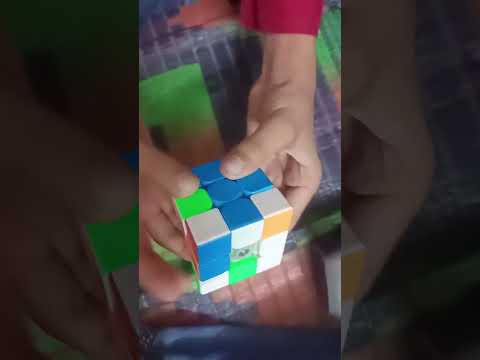 CUBE SOLVING 2ND LAYER #part2#cubesolver#ytshort