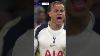 Xavi Simons Drukt Héérlijk Af