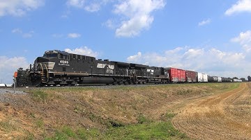 A short NS 38Q WB on the NS Lurgan Branch