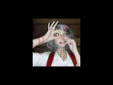 SKARLETTA - WTF FLIES