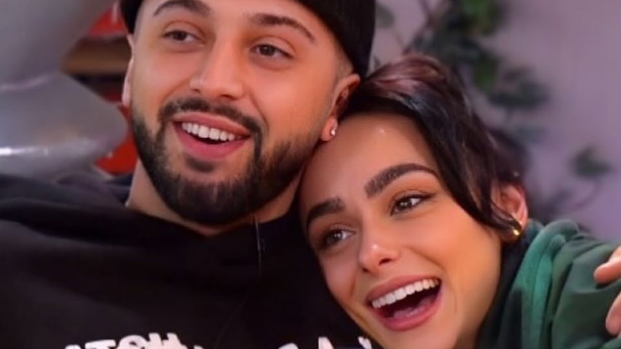 Egli në KRAH të një Këngëtari - SHPËRTHEN GJESTI