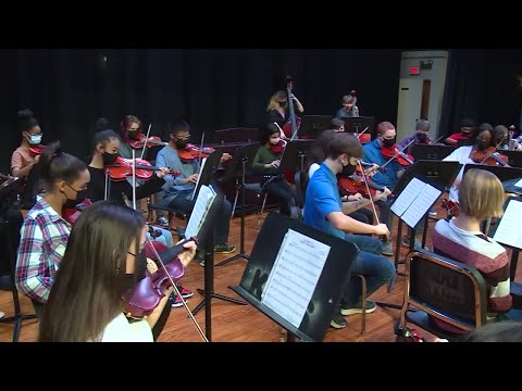 "God Rest Ye Merry Gentlemen" by the Kempsville Middle School Orchestra