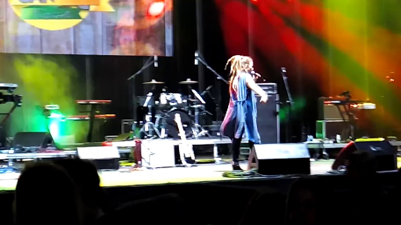 Lioness Den & Mamaqucha Reggaecan 2018 "Island Vibes" Lioness Den