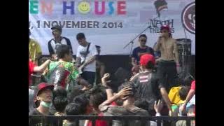 Monkey Boots   Indah Pada Waktunya live @ Ananda School