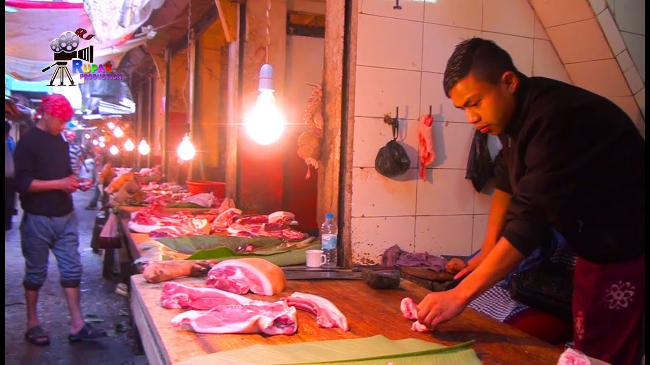 MEAT MARKET IN BARA BAZAAR, Shillong, Meghalaya, India ...