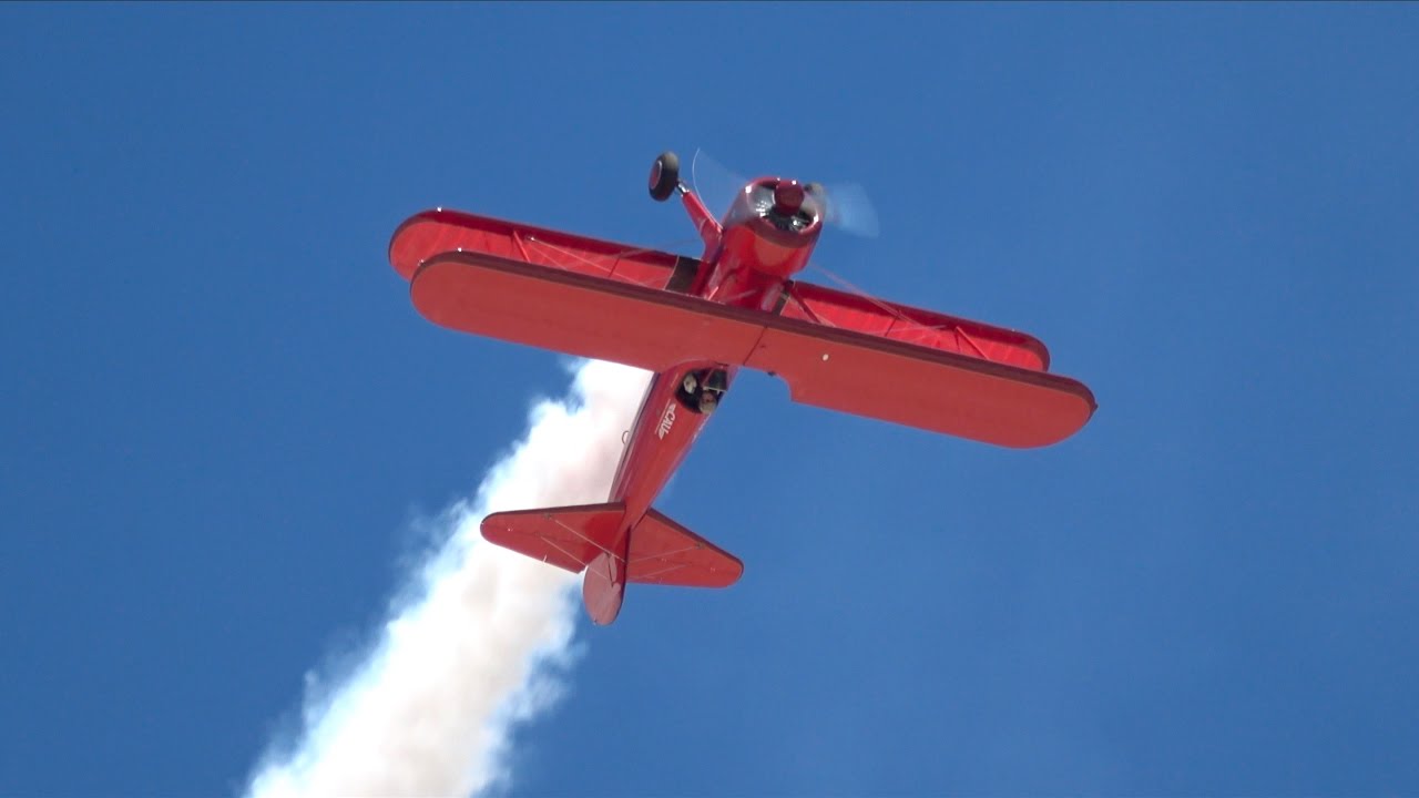 Vicky Benzing Boeing Stearman Demo .. LA County Airshow 2017 (4K)