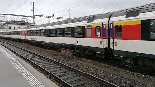 Re 460 007-8 "Junior" + rame EC / EW IV (remplace un ICN)