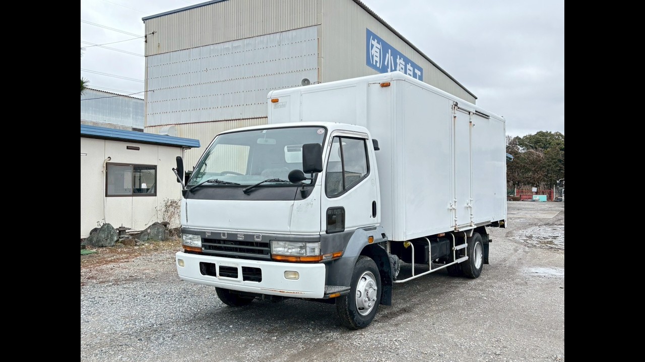 1996 Model, Mitusbishi Mignon Freezer Truck, 6D16 Engine !!