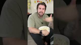 Try this crazy food hack to help prevent you from overeating! #weightloss #fatloss #intuitiveeating