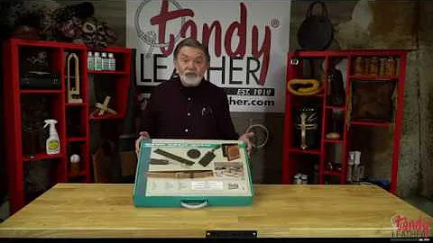 Beginner Leather Carving Introduction By: Jim Linn...