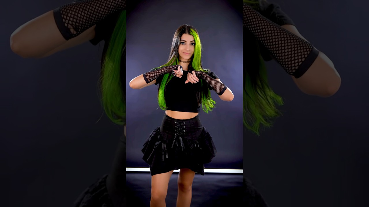 Please don’t leave! 🖤 #foryou #helpmemakethismakesense #trending #gothclub #emo #dance #cosplay