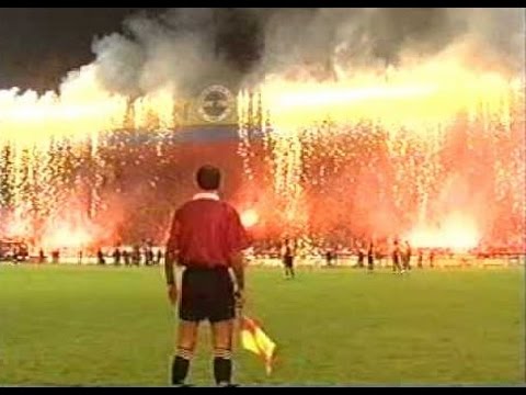 Fenerbahçe - Galatasaray 1998/1999 (Kadıköy Yanıyor)