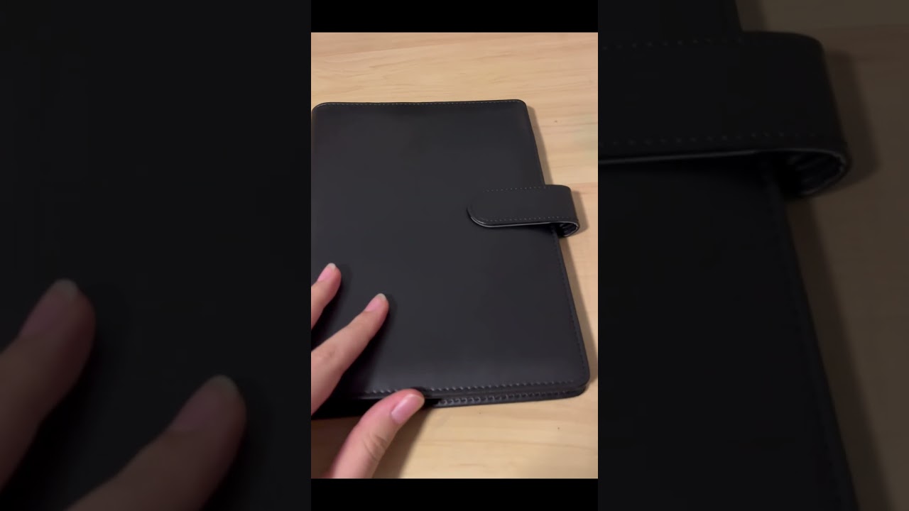 Organizing my Stray Kids photocards pt. 1 ♥️♥️ 