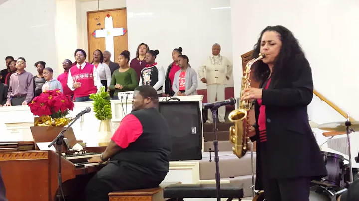 Joyce Celebrates Christmas with Mt Zion Church in ...