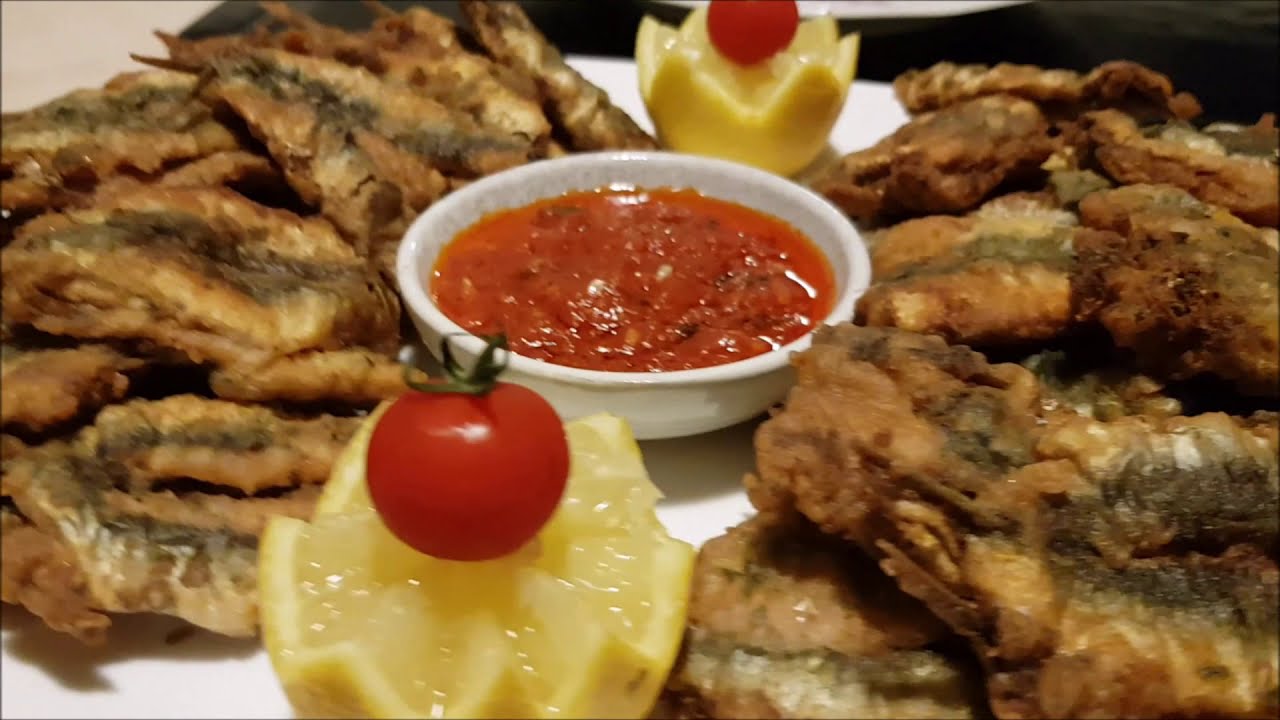 Sardines à la marocaine السردين امشرمل - YouTube