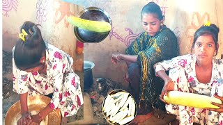 🥲🙏🙏लक्ष्मी की तबीयत खराब होने के कारण पूनम ने किया सपोर्ट बनाई लौकी की सब्जी Laxmi Cooking Punam 🙏