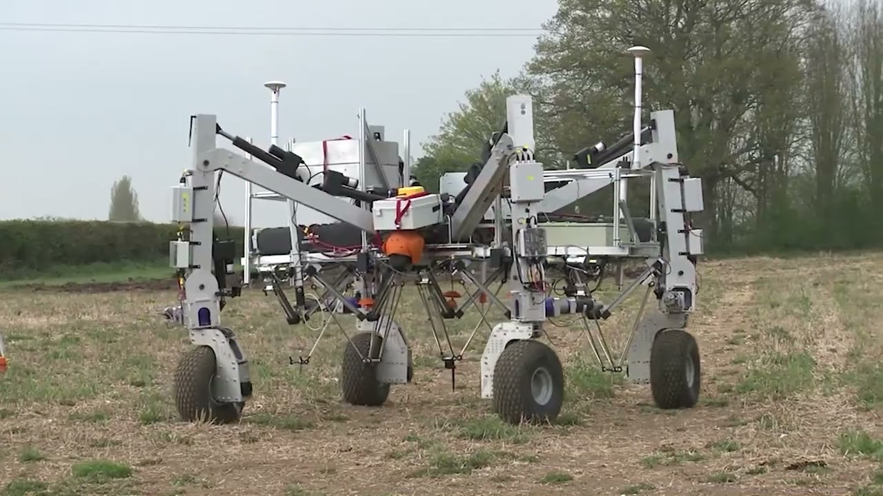 How Robotics Is Transforming Agriculture | igus® Automation Solutions for Smart Farming