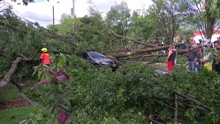 100 emergencias por lluvias en Medellín  Teleantioquia Noticias