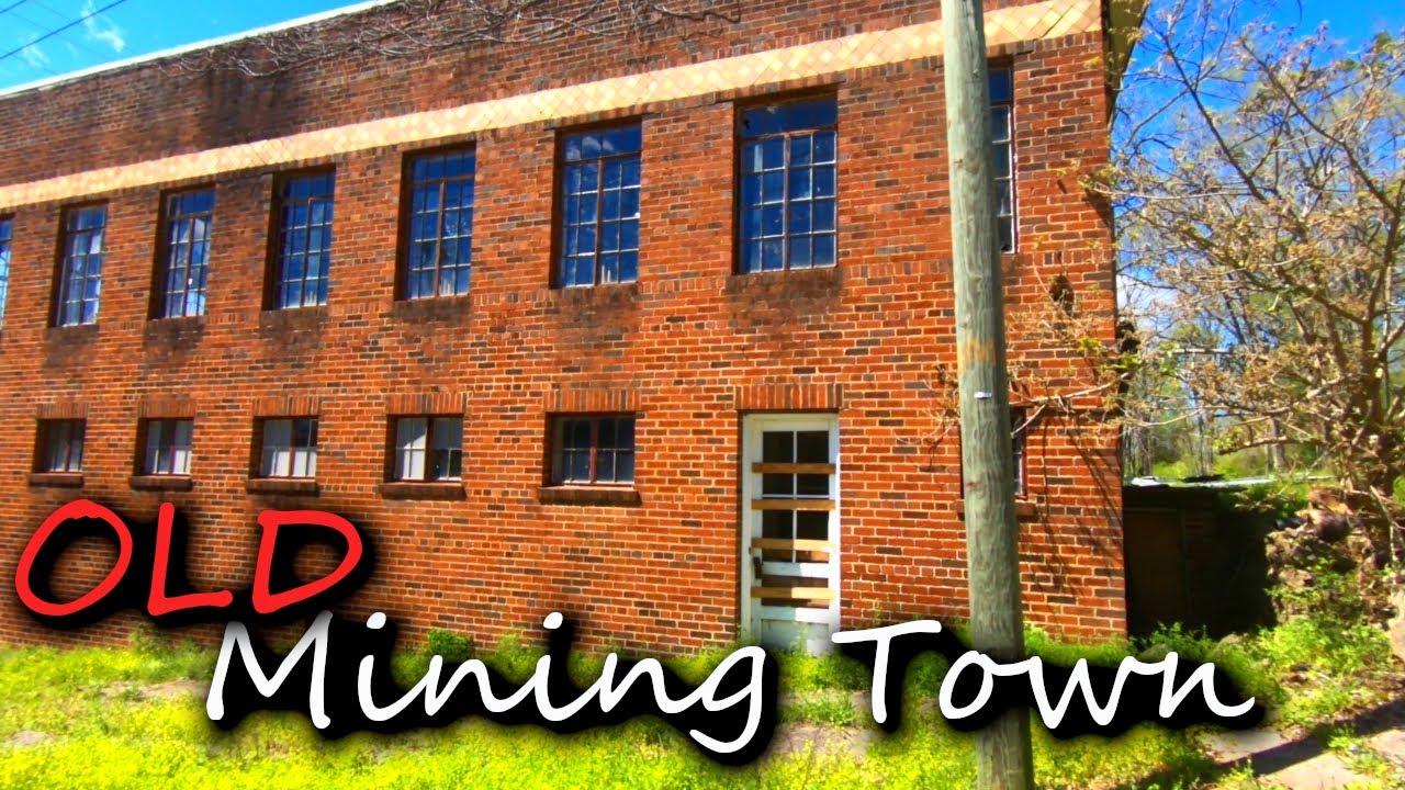 Exploring an Old Mining Town - Once Fastest Growing in Coal District!