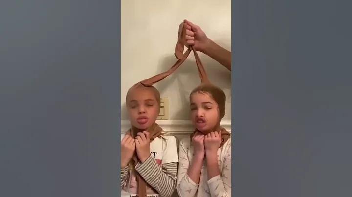 A weird trend but we had to try it. #funnyvideo #twins #viral - DayDayNews