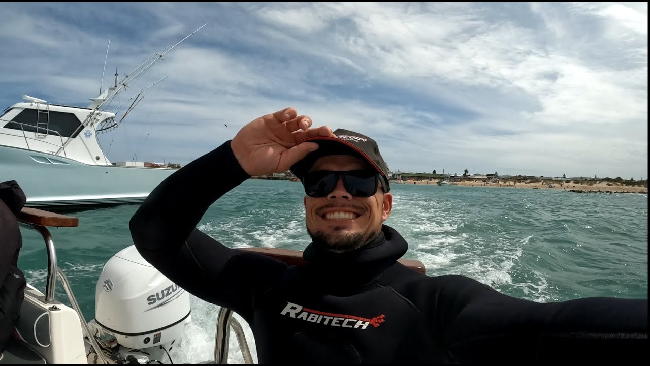 Spearfishing Struisbaai December 2025 - Yellowtail Kingfish Catch-Cook!