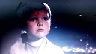 Anakin Skywalker rekts some lil kids