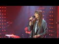 Clara Luciani - La fille du père noel (Live) - Le Grand Studio RTL